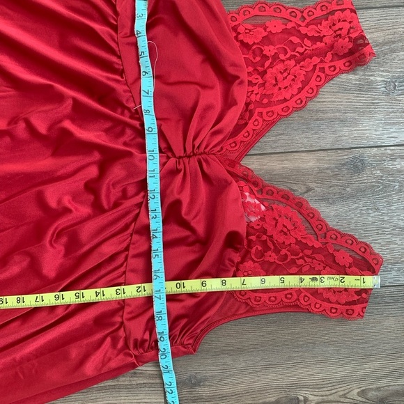 Night Gown - Picture 6 of 8